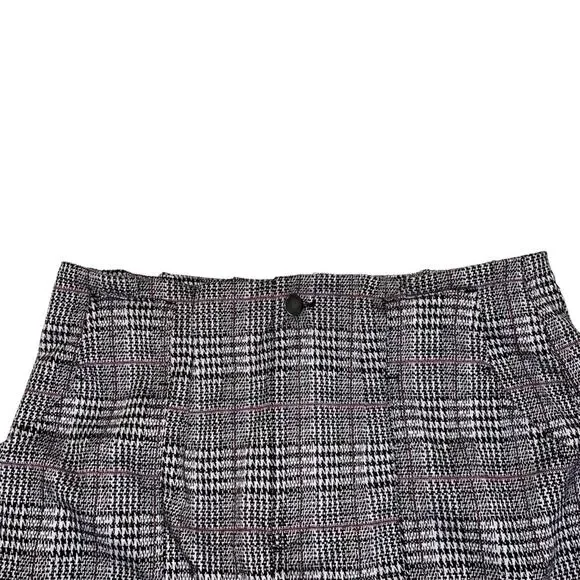SO Womens Juniors 15 Mini Skirt Plaid Paper Bag Waist Black White Pink No Belt - Picture 7 of 12